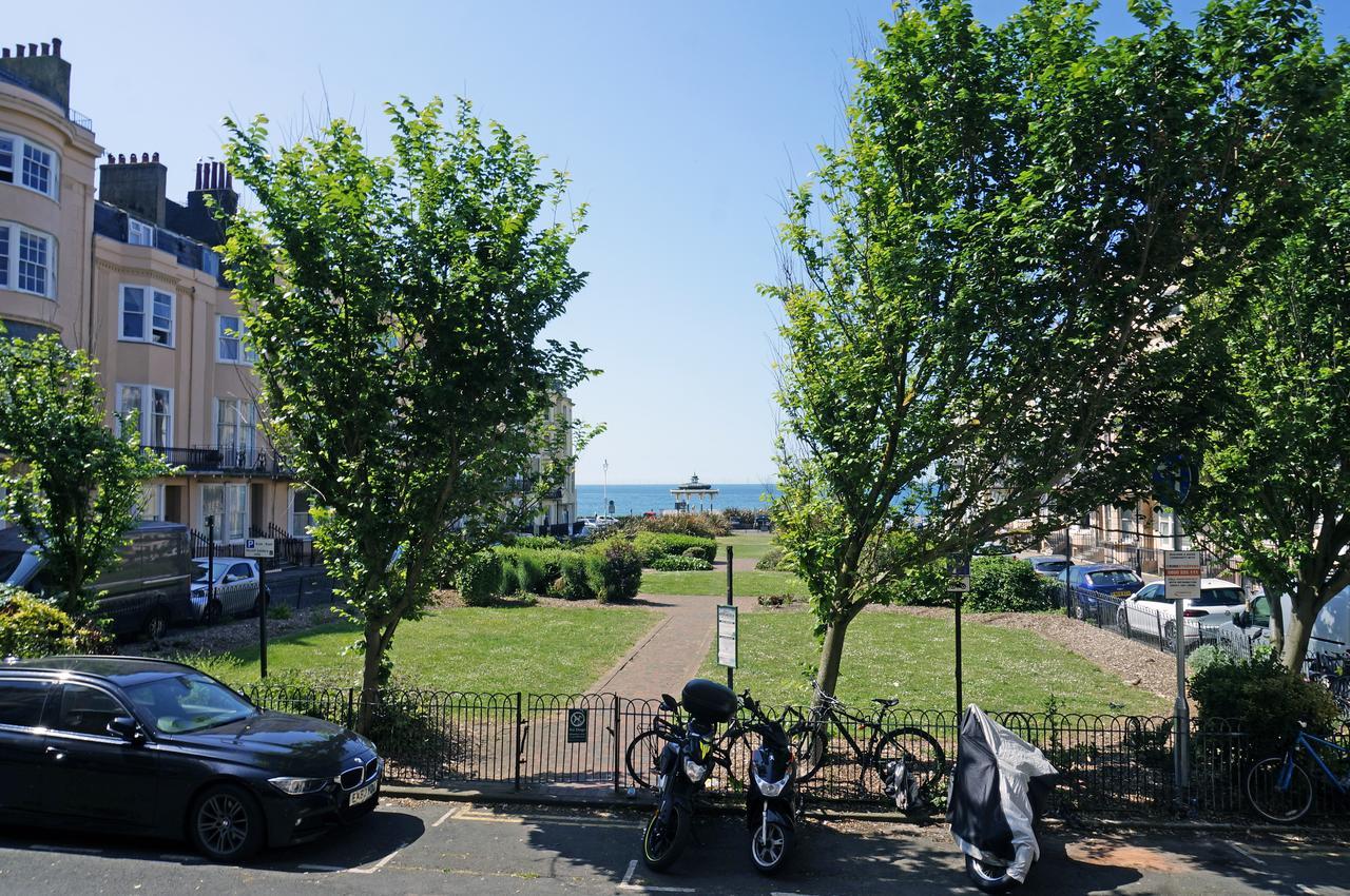 Birch At Bedford Apartment Brighton ภายนอก รูปภาพ